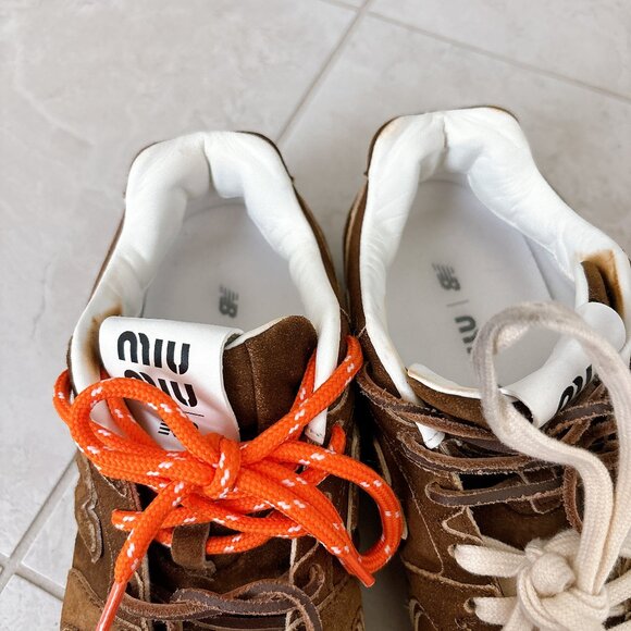 99% NEW MIUMIU AUTHENTIC SIZE 7 NEW BALANCE SNEAKER - Picture 4 of 10
